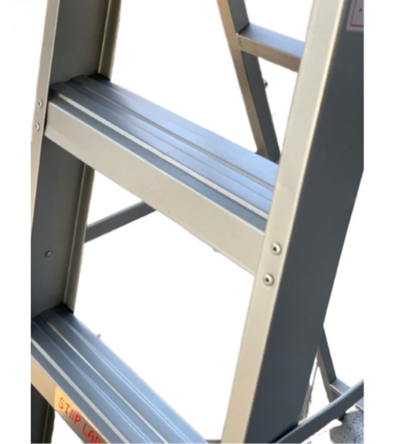 Folding Ladder 2 feet - Steel